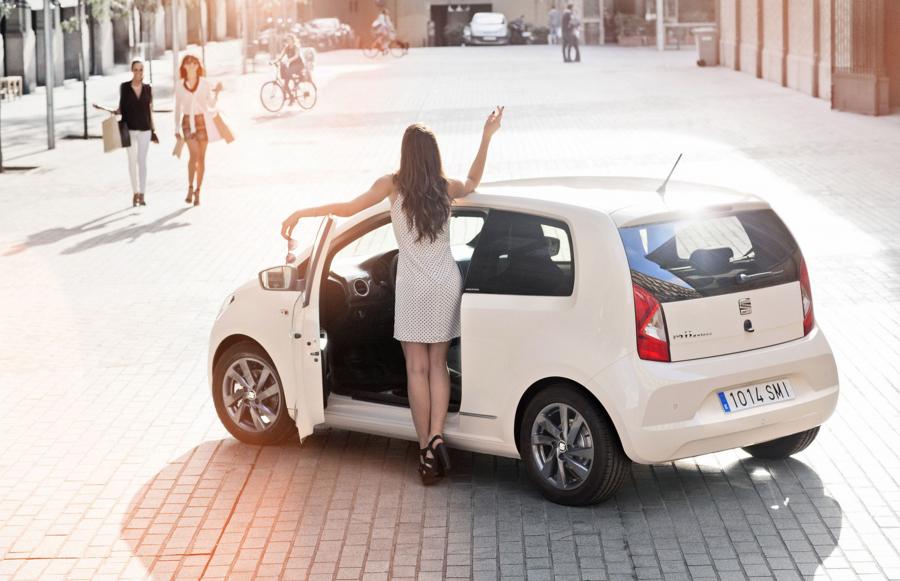  Seat Mii Mango Special Edition 2014 года  (фото 8 из 17)